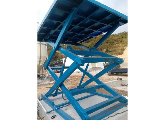 固定剪叉升降機